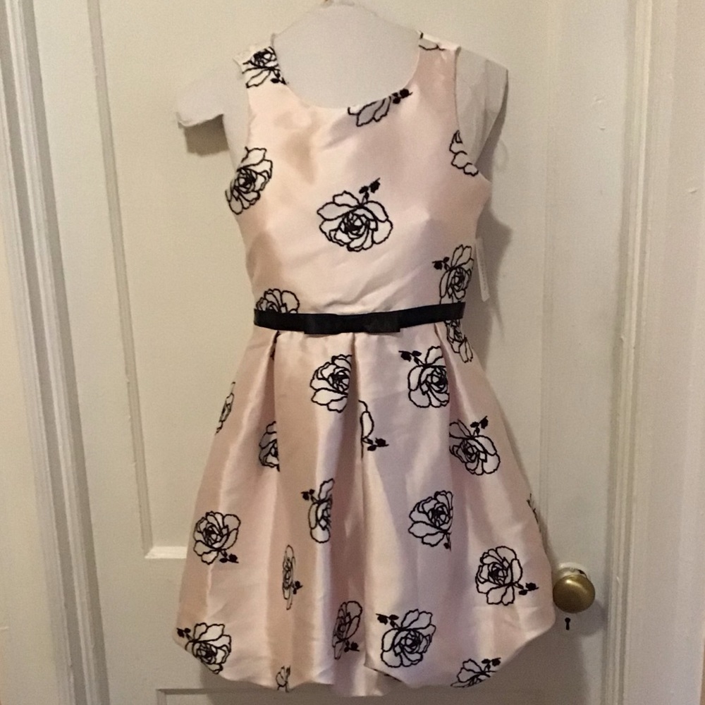 Girl formal dress NWT
